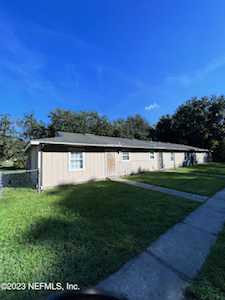 4125 Lorenzo CT Jacksonville, FL 32208