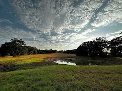 6605 County Road 1200 Cleburne, TX 76031