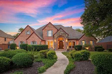 2711 Derby Court Southlake, TX 76092