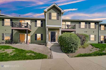 1505 Raymond Dr #203 Naperville, IL 60563