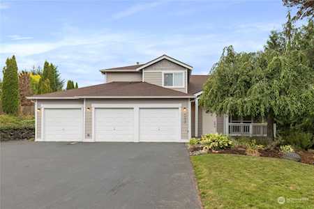 8443 NW Town Summit Place Silverdale, WA 98383