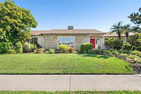 1062 E Amelia Dr Long Beach, CA 90807