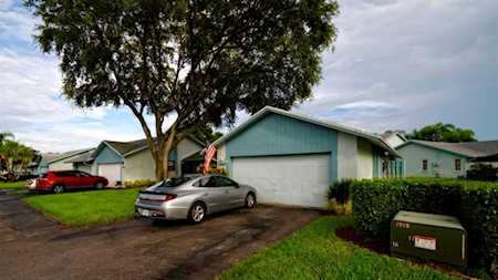 9132 SW 20th St #F Boca Raton, FL 33428
