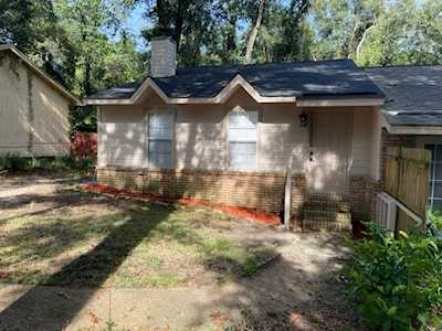 2313 Via Sardina St Tallahassee, FL 32303