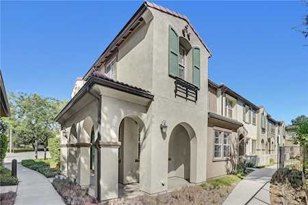 3206 Willow Creek Rd West Covina, CA 91791