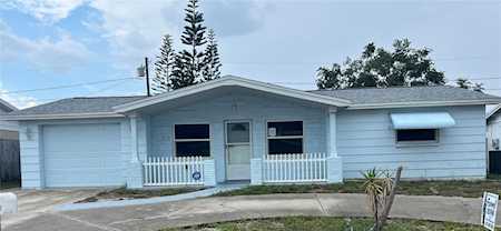 3539 Harvard Dr Holiday, FL 34691