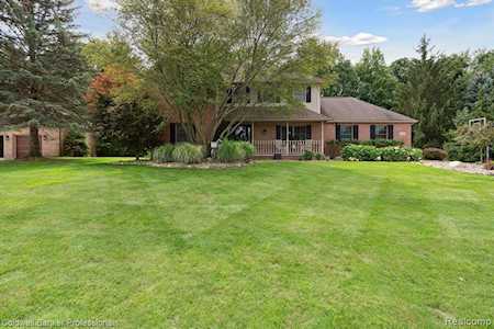 10204 Aberdeen Dr Grand Blanc Twp, MI 48439