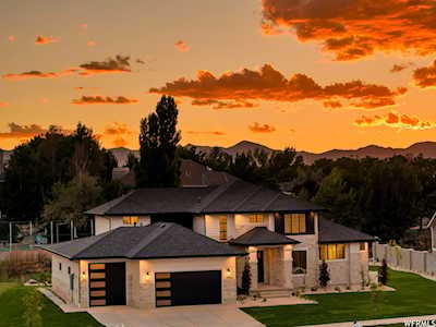 11124 S Boyleston Ct South Jordan, UT 84095