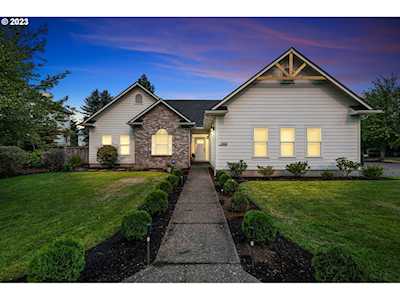 3199 Saint Croix ST Eugene, OR 97408
