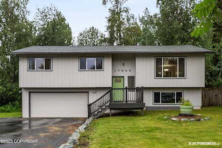 17629 Meadow Creek Dr Eagle River, AK 99577