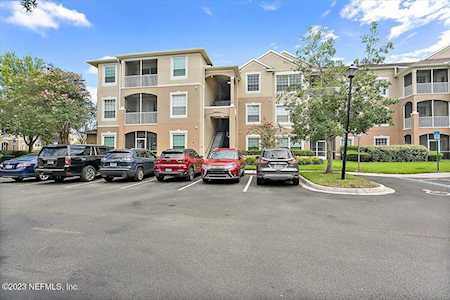 7990 Baymeadows RD E Jacksonville, FL 32256