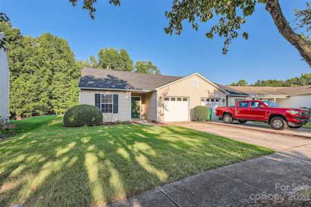 6451 Ziegler Ln Charlotte, NC 28269