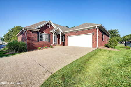 1215 Hogarth Dr Louisville, KY 40222