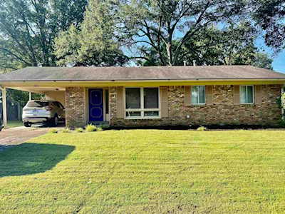 6423 Constance Ave Bartlett, TN 38134