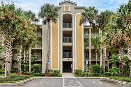 7019 River Hammock Dr #203 Bradenton, FL 34212
