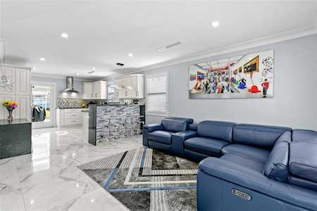 2859 Kentucky St West Palm Beach, FL 33406