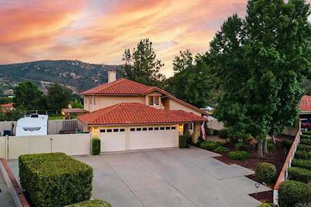 215 Bridle Run Ter Alpine, CA 91901