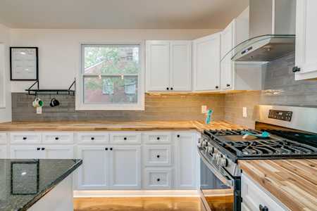 2020 S Lyle Ln Nashville, TN 37210