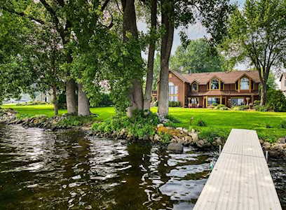 1499 Cowling Bay Rd Neenah, Town of Vinland, WI 54956