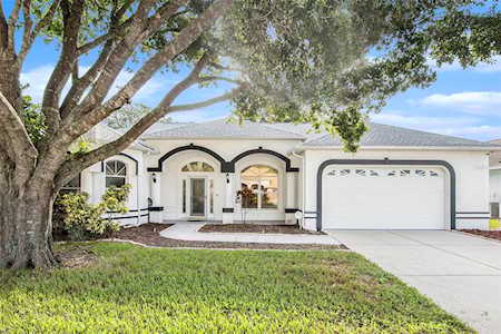 1522 Davenport Dr New Port Richey, FL 34655