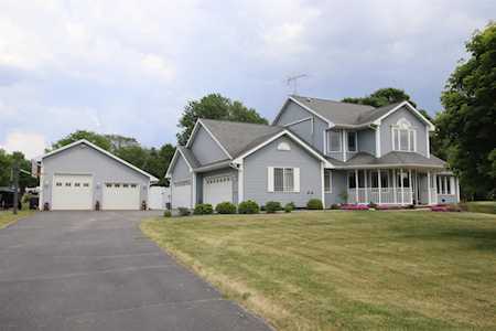 1750 Crown Dr Oshkosh, Town of Utica, WI 54904