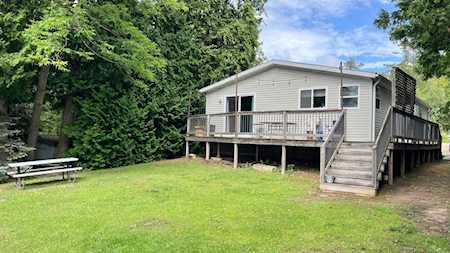 8259 Coffey Ln Oconto Falls, Town of Oconto Falls, WI 54154-9731
