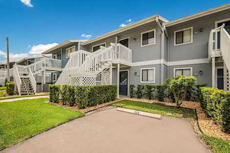 6033 34th St W #131 Bradenton, FL 34210