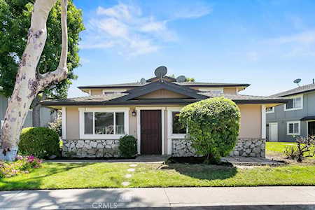 16672 Arbor Circle #113A Huntington Beach, CA 92647