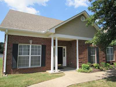 4 Baker Ct Lebanon, TN 37087