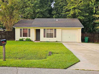 6791 Longhorn Dr Tallahassee, FL 32311
