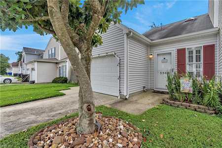 5560 Maple Cluster Ct Virginia Beach, VA 23462
