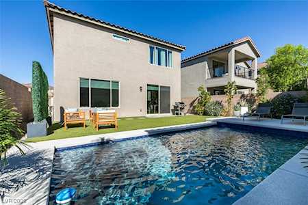 8976 Sweet Chestnut Ln Las Vegas, NV 89178