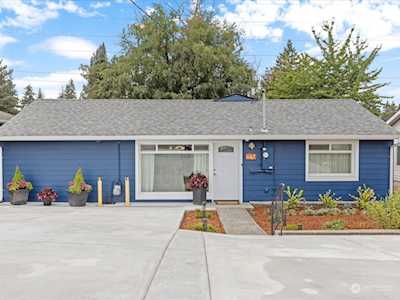 667 Shelton Ave NE Renton, WA 98056