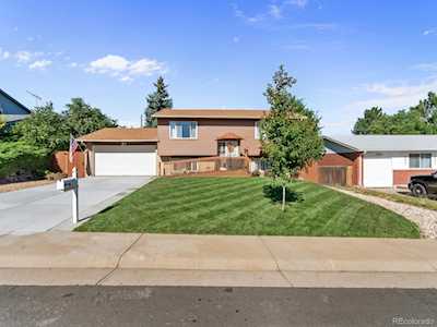 1323 Eagle St Aurora, CO 80011