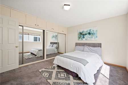 120 Alamitos Ave #24 Long Beach, CA 90802