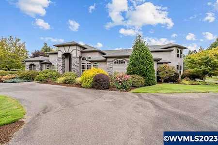 2540 Suffolk Ln Keizer, OR 97303
