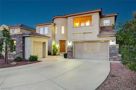 10626 Eagle Nest St Las Vegas, NV 89141