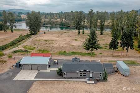 223 Horseshoe Bend Est Kelso, WA 98626