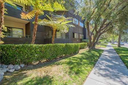 412 N Kenwood St #302 Glendale, CA 91206