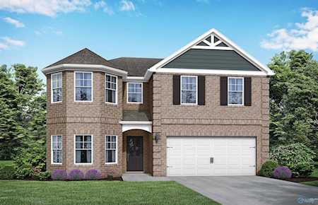 8205 Stillwater Circle Huntsville, AL 35806