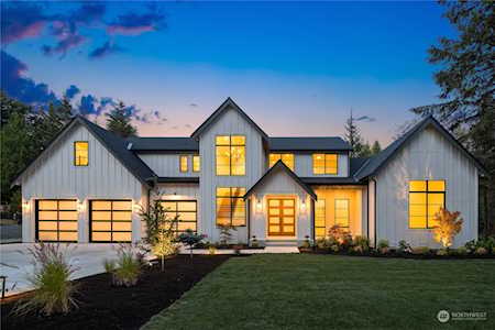 10292 348th Ave SE Snoqualmie, WA 98065