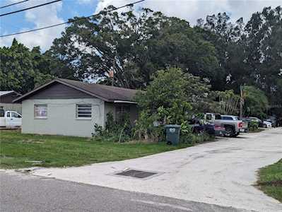 1206 26th Ave W #B Bradenton, FL 34205