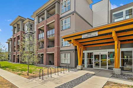 95 Burma Star Rd SW #3208 Calgary, AB T3E8A9
