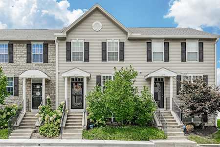 275 Oxford Oak Drive Blacklick, OH 43004