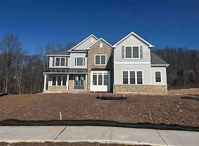 2485 Stonewall Dr #66 Center Valley, PA 18034