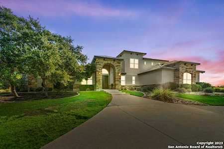 550 Shepherds Crook Helotes, TX 78023
