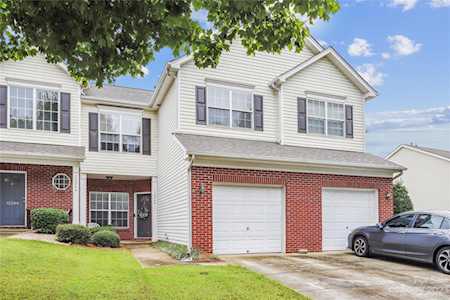 12240 Stratfield Place Circle Pineville, NC 28134