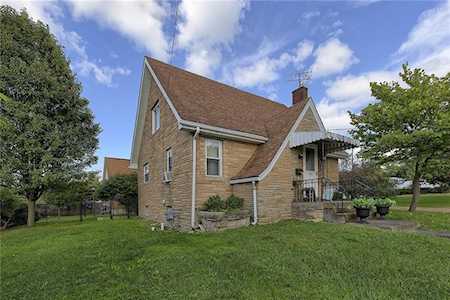 283 E Smithfield Street Mount Pleasant, PA 15666