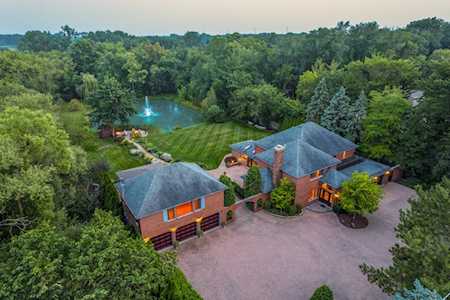 291 W Deerpath Rd Lake Forest, IL 60045