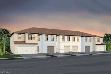 1538 Lake Jessup Cir Cape Coral, FL 33909